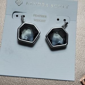 Kendra Scott Vanessa Small Drop Earrings